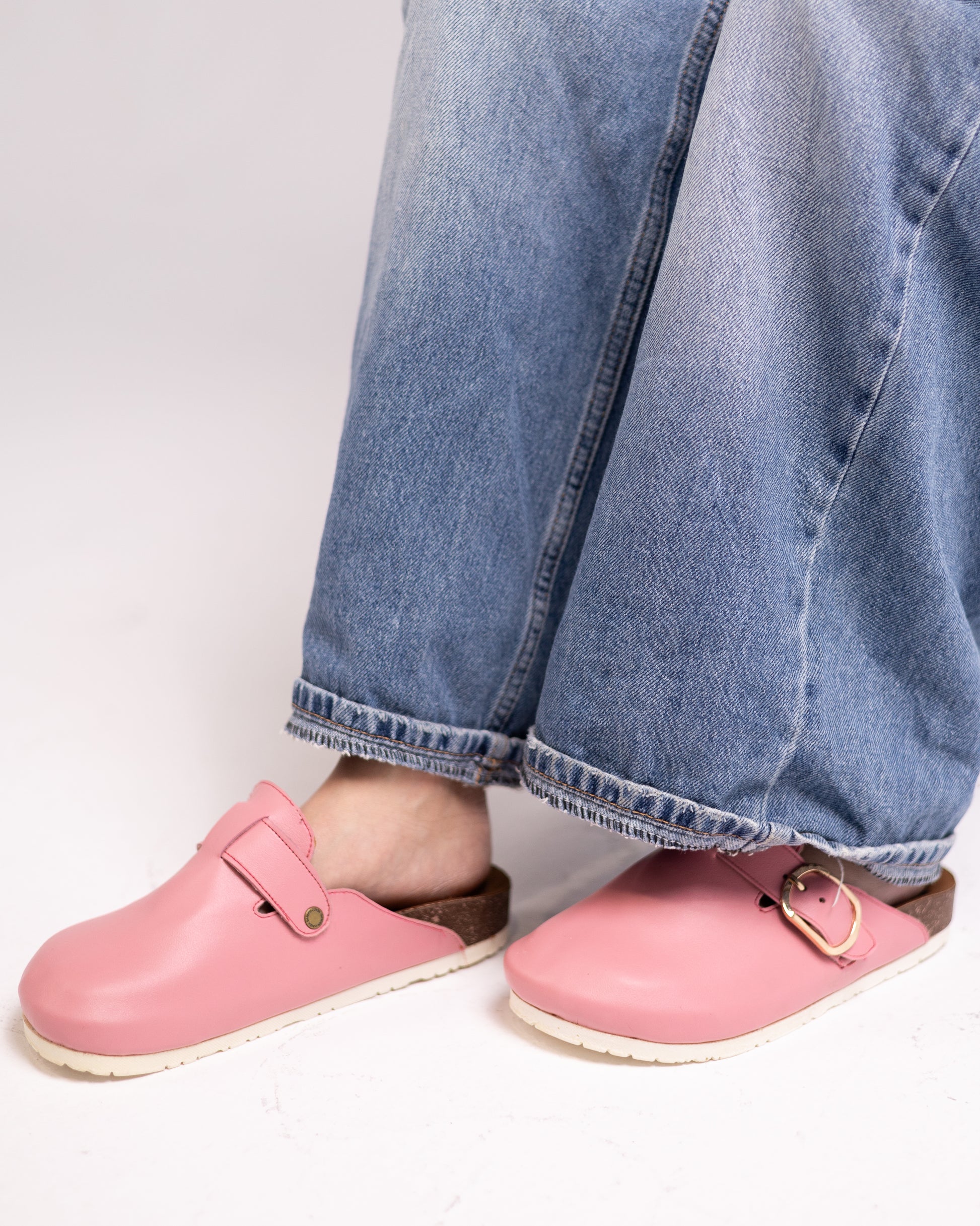 WOMEN'S BLUSH BLOOM CLOGS